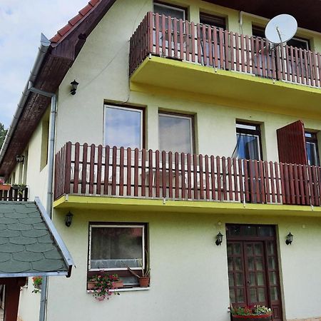 Apartmanhaz Balatonfenyves Apartment Bagian luar foto